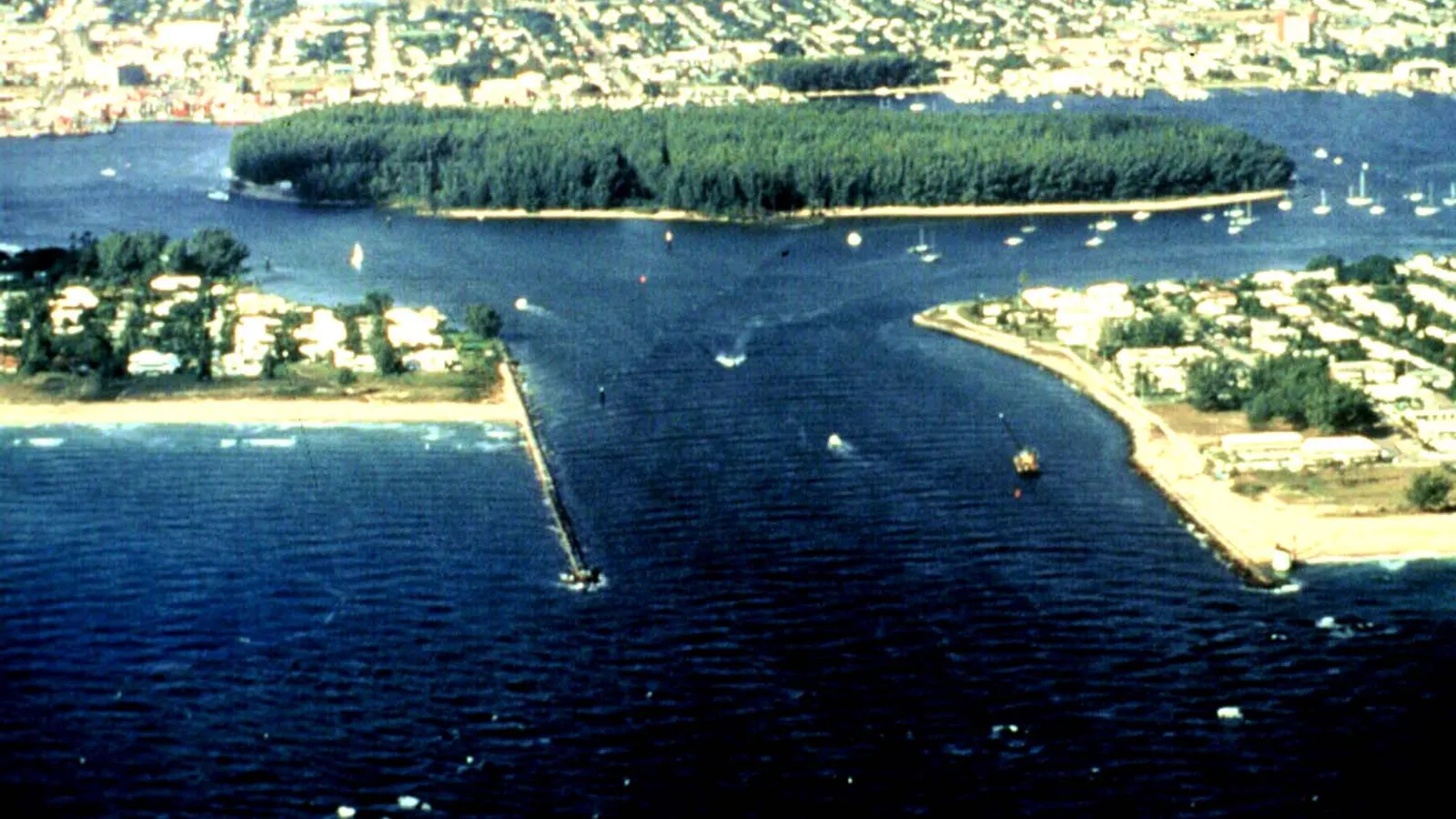 Aerial view of the Lake Worth Inlet, with Peanut Island and the Intracoastal Waterway behind it